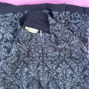 Akini for Anthropologie Long Sleeve Sweater Dress. Size Medium